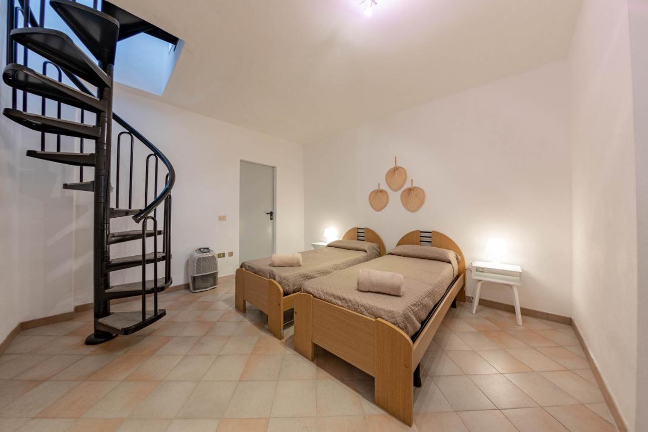 H11 Residence Gli Ulivi Piscina - Liguria San Lorenzo al Mare Extérieur photo